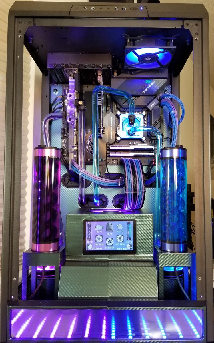 Custom design dual loop water cooled gaming computer. Featured on PCPARTPICKER!