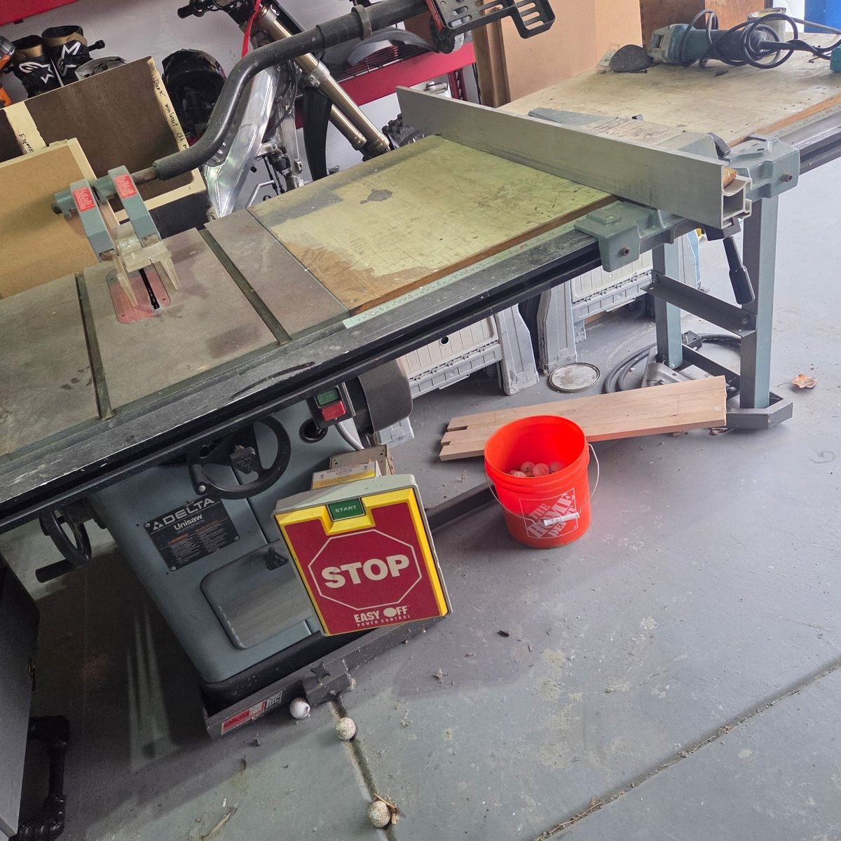 Delta Table Saw