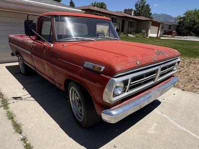 72 Ford F250 Sport Custom