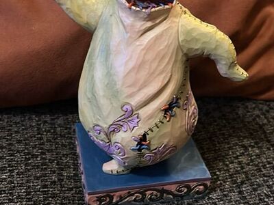 Disney Showcase Collection Gambling Ghoul