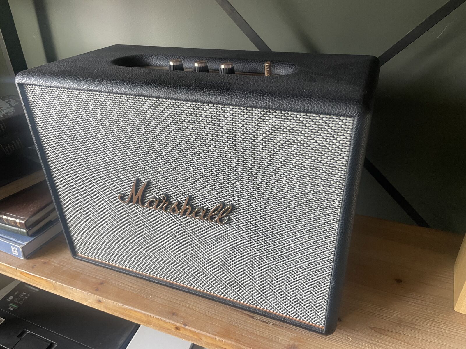 Woburn III Bluetooth home audio speaker