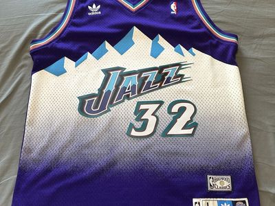 Adidas NBA Utah Jazz Karl Malone #32 1996-97 Authentic Stitched Jersey Size L