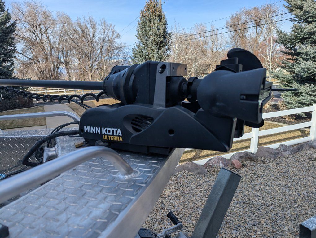 Minn kota Ulterra 24v 80 lb thrust trolling motor