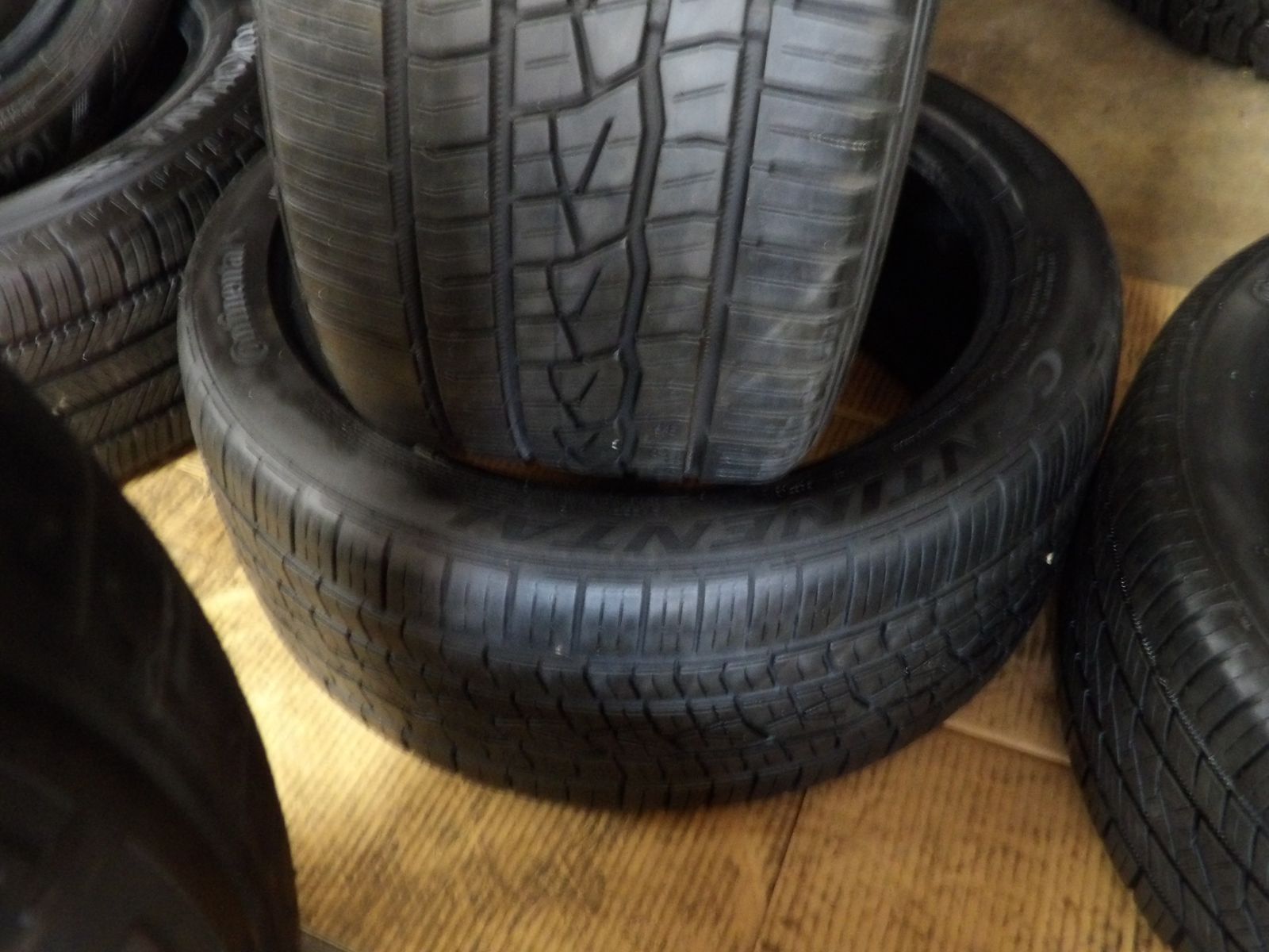 245/40R18 CONTINENTAL CONTROL CONTACT SPORT PAIR OF TWO USED TIRES