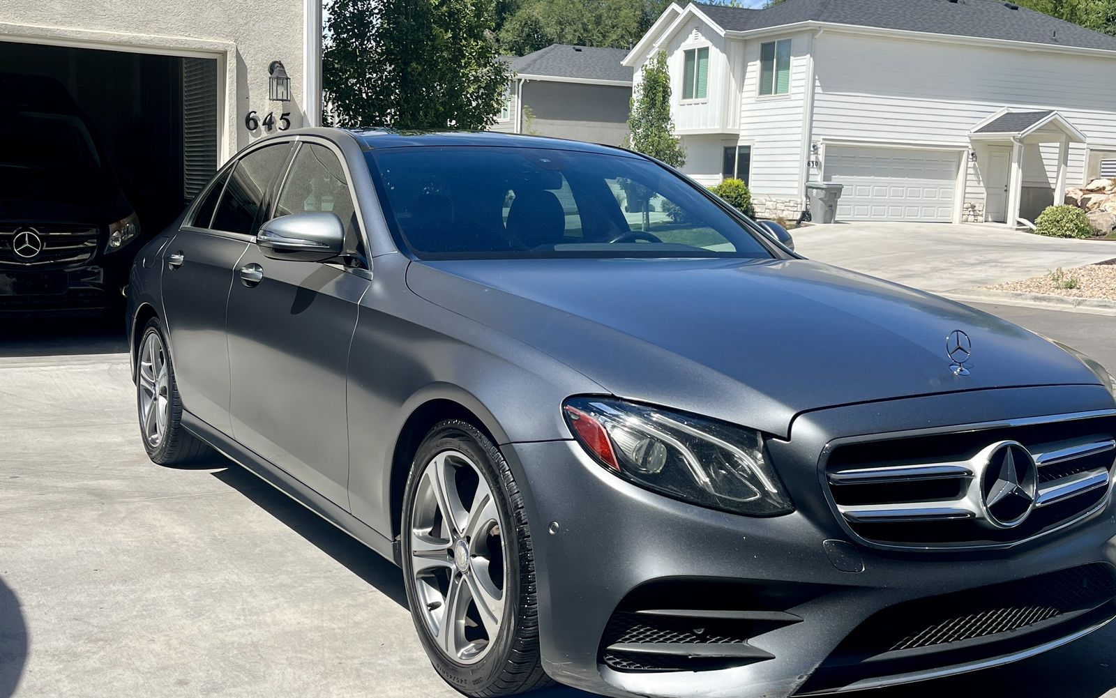 2017 Mercedes-Benz E-Class E 300 4MATIC Sedan 4D