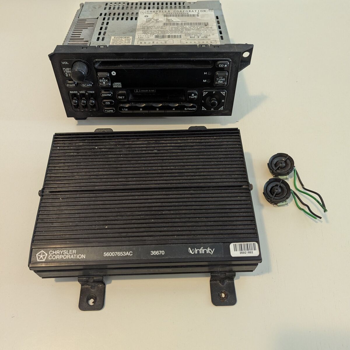 97 - 01 Jeep Cherokee XJ Premium Sound System