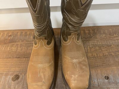 Like-New Frye Supply Waterproof Steel Toe Work Boots (Size 11M)