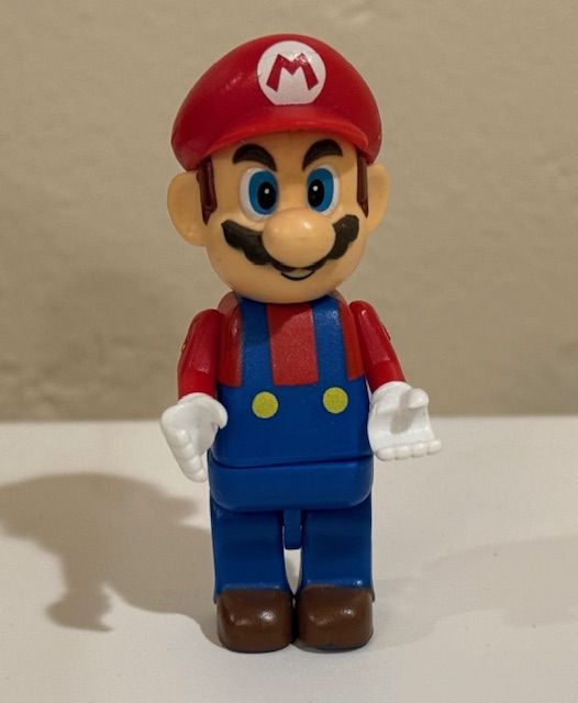 K'NEX Super Mario 2011 Nintendo Mario Kart Wii Building Figure