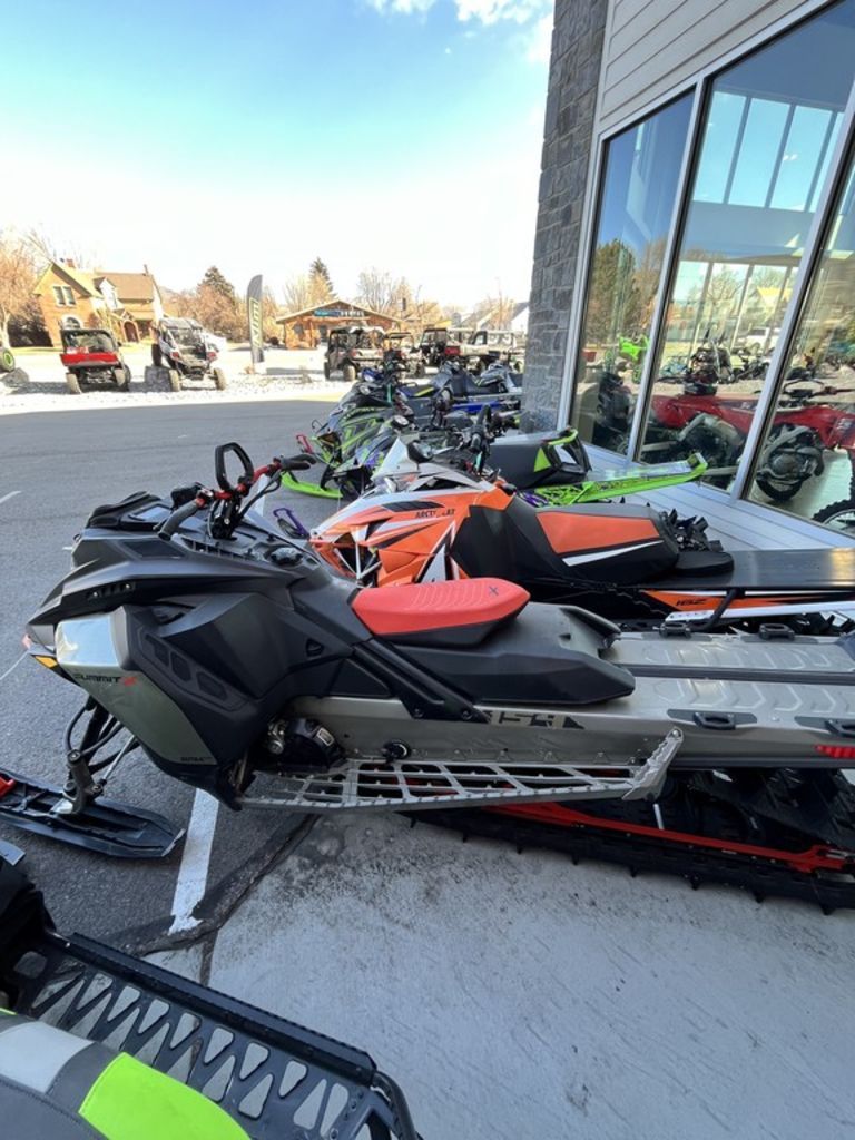2022 Ski-Doo Backcountry™ X-RS® Rotax® 850 E-TEC®