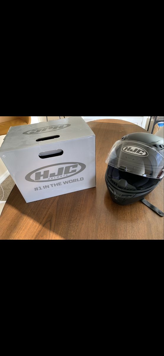 HJC Matte Black Full Face Motorcycle Helmet with Clear Visor and Box