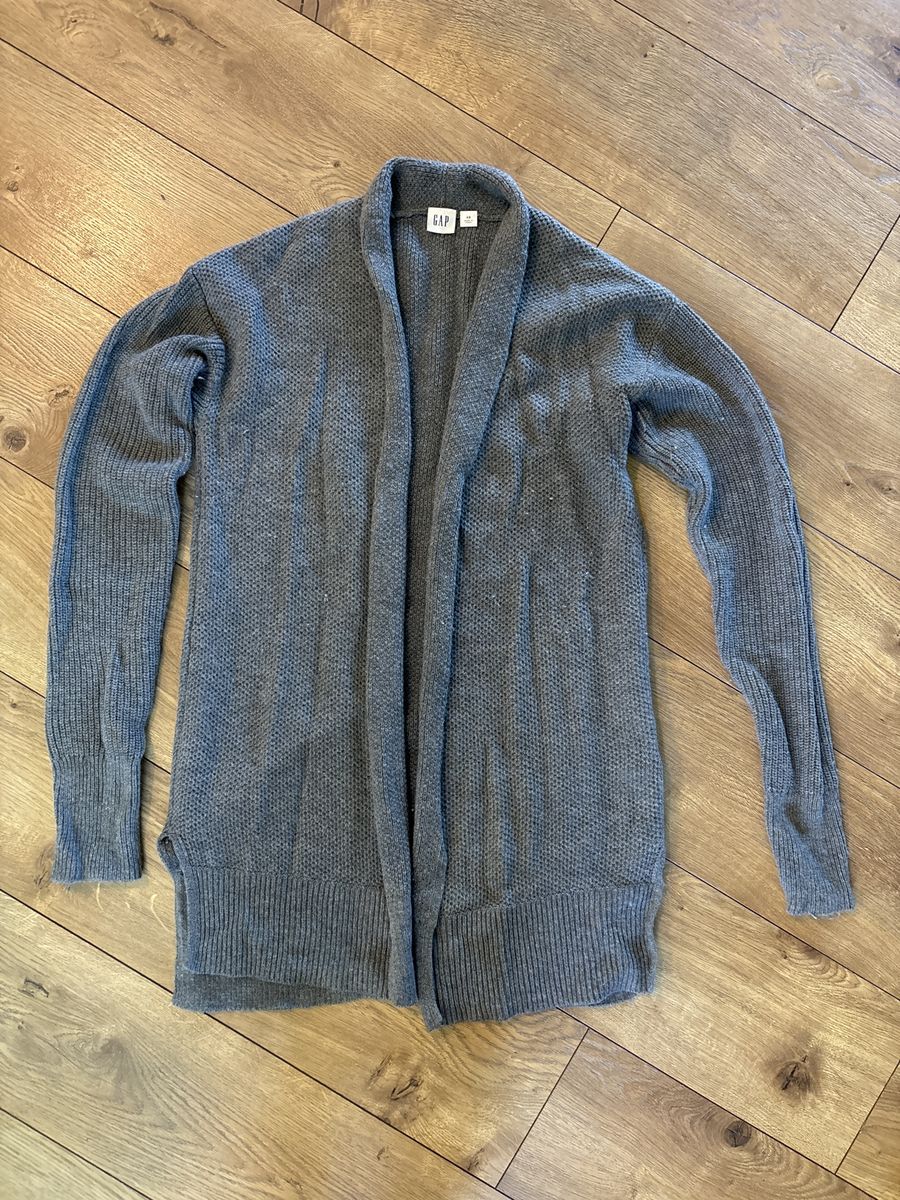 Women’s XS cardigan, gray, Gap