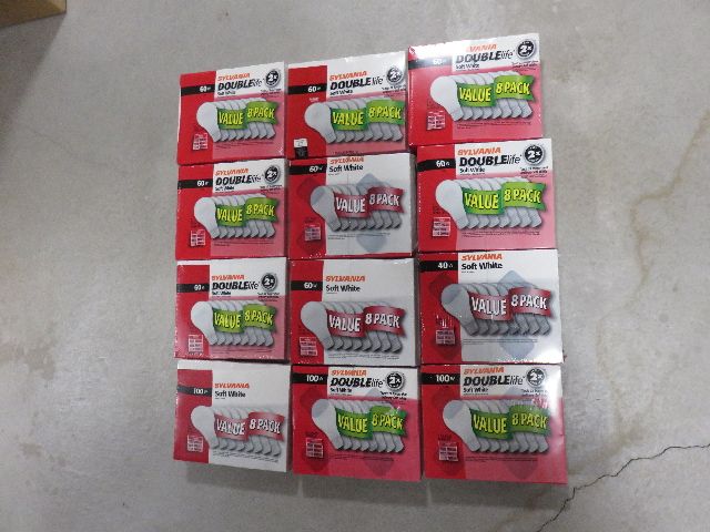REAL FILIMENT LIGHT BULBS (NOT LED) - LOT OF 12 BOXES OF 8 LIGHT BULBS VARIOUS WATTAGES