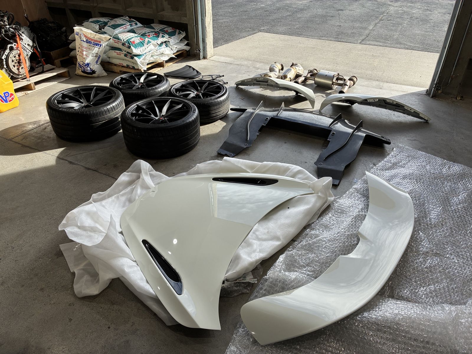 McLaren 720S Parts Lot OEM