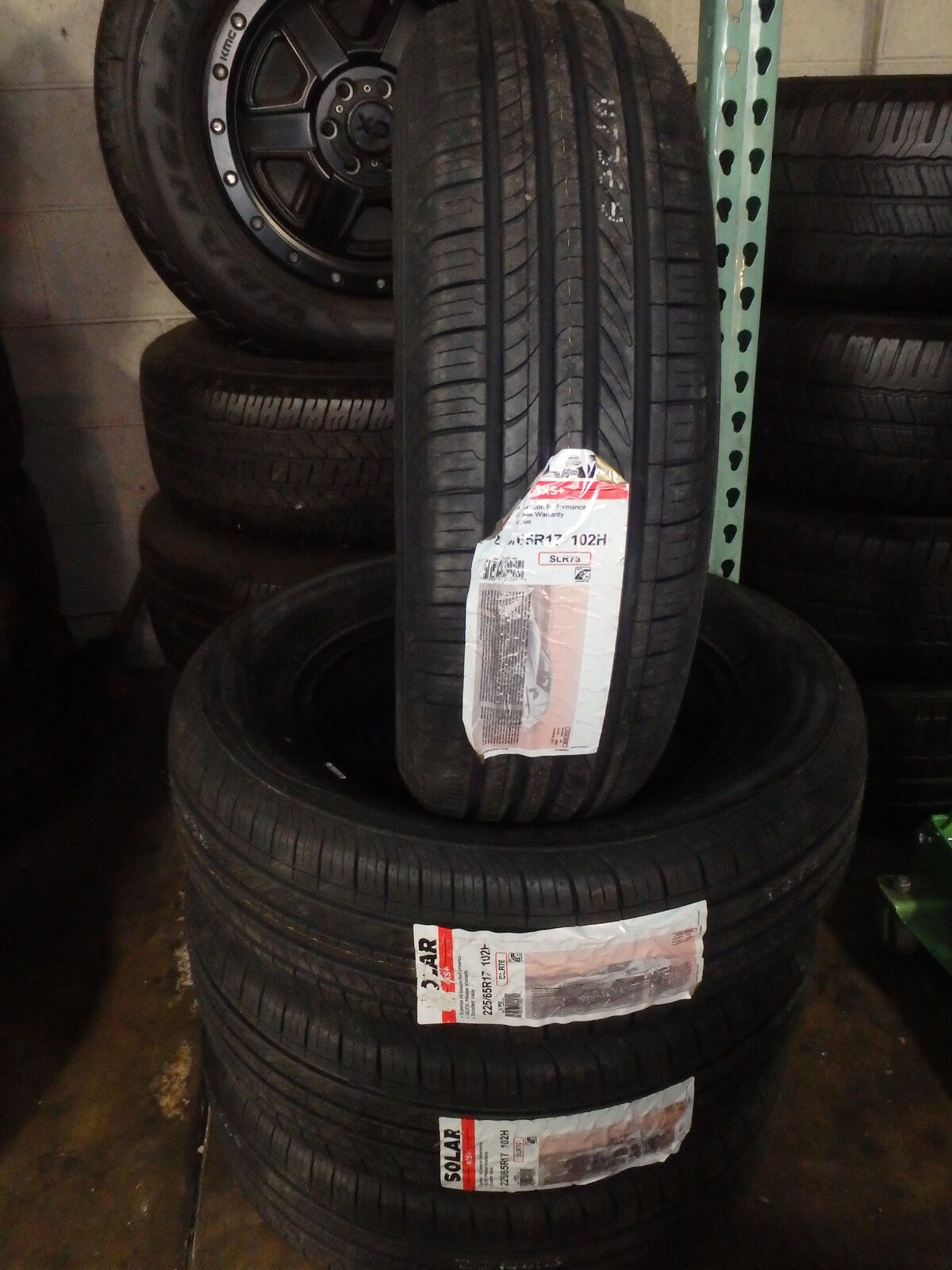 225/65R17 SOLAR 4XS SET OF BRAND NEW TIRES
