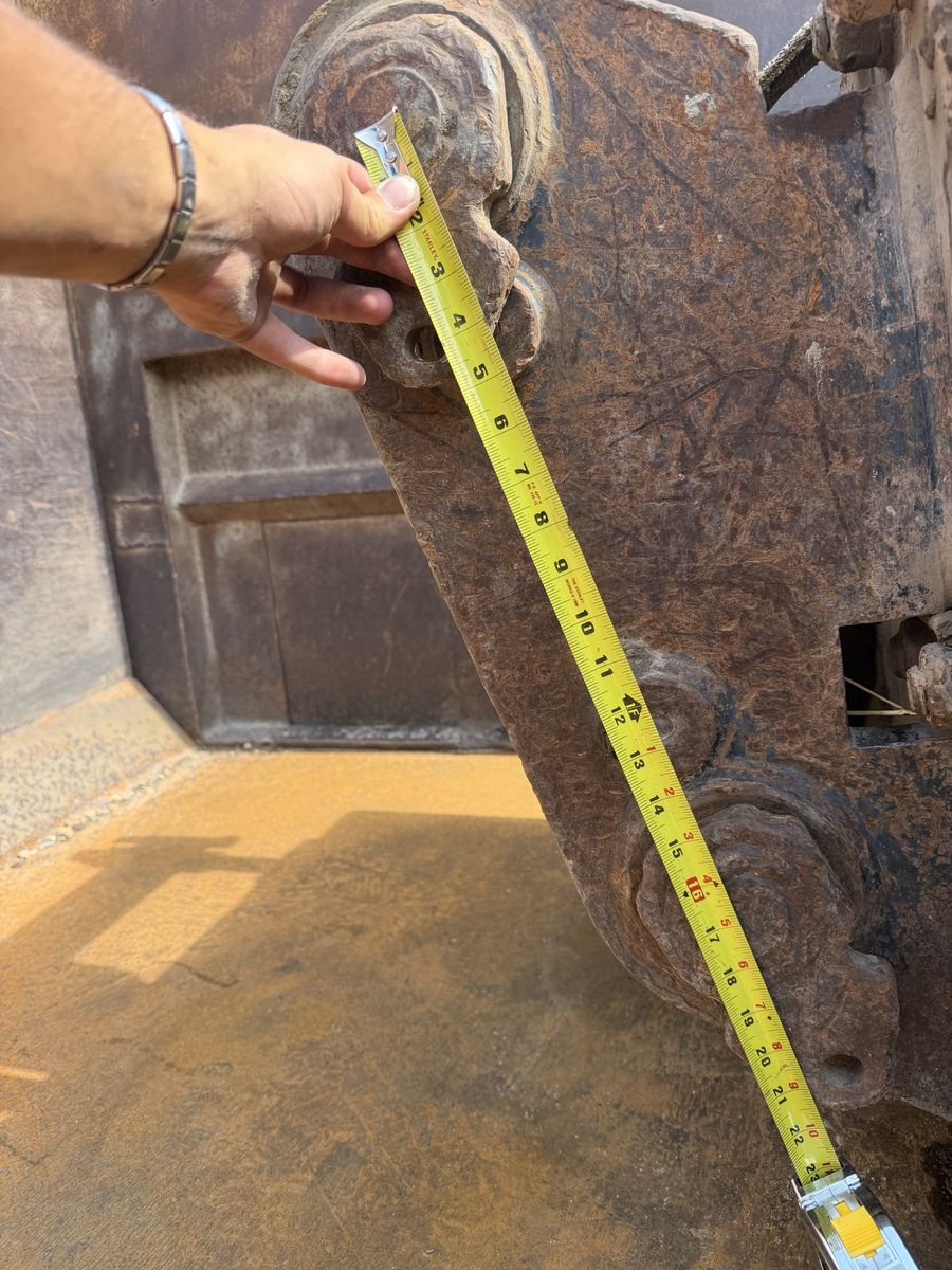 Main image 5