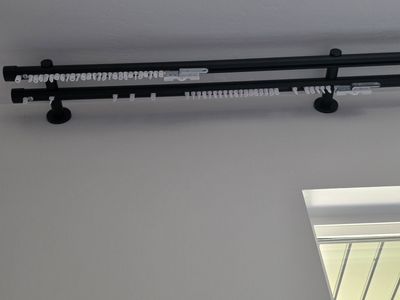 16 ft dual curtain rod in excellent condition