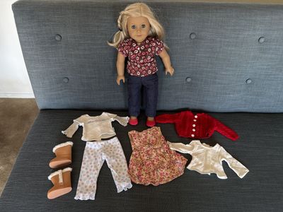 American Girl Truly Me Blonde Doll Set