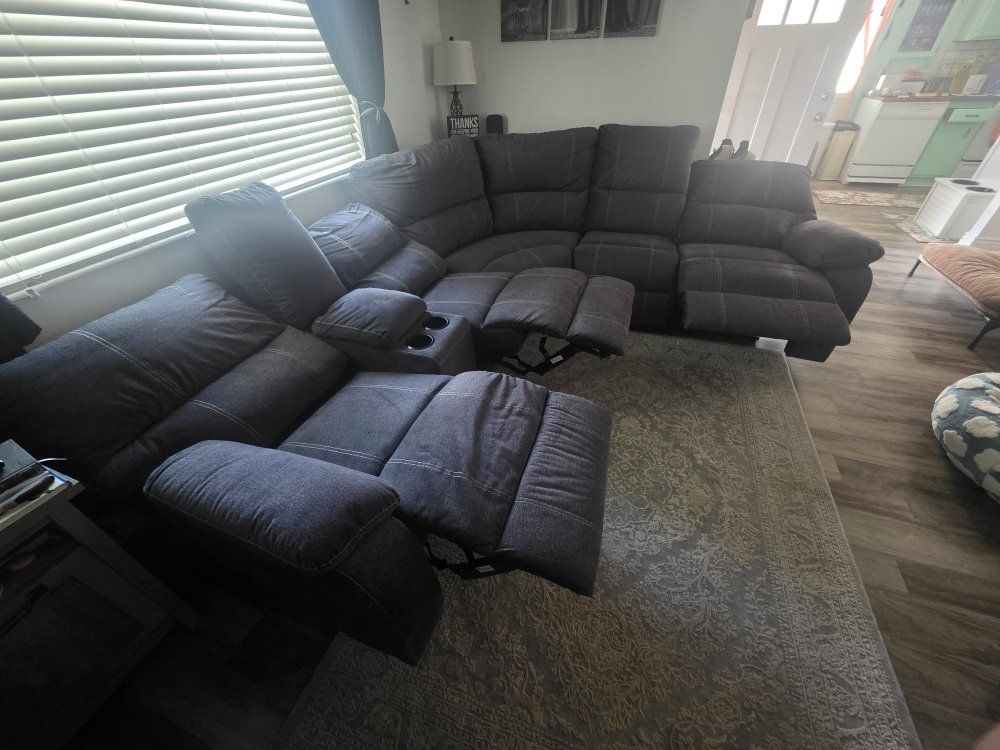 Main image 12