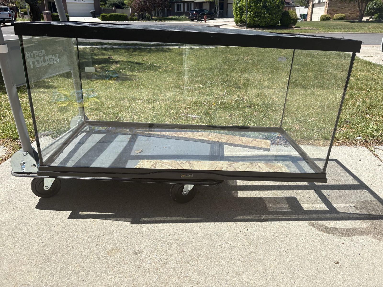 Reptile Enclosure 40gal + accessories