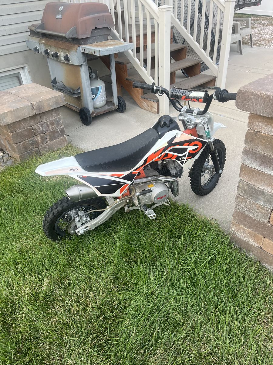 TS 90 Kayo dirt bike 