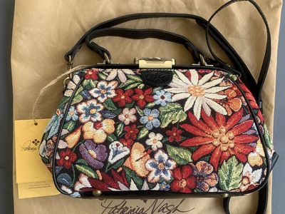 New Patricia Nash Tapestry Bag