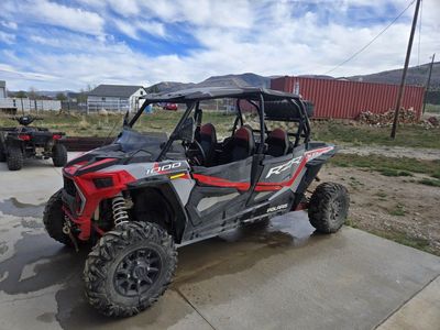 2022 rzr 1000