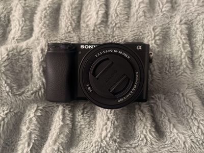 Sony A6100