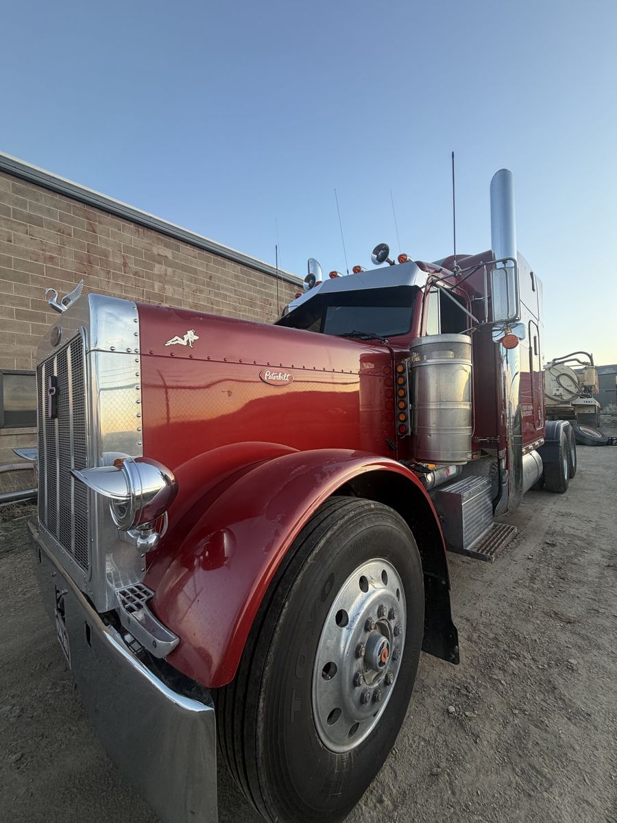 1993 Peterbilt 379 exhd