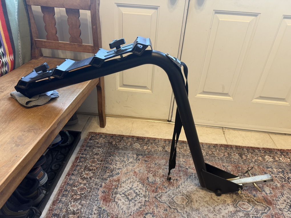 Sport Track-4 Bike Hitch Rack