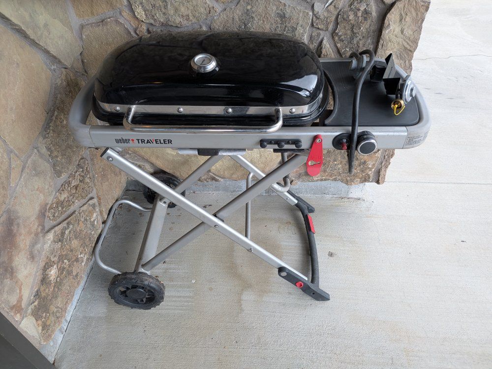 Weber Traveler Barbeque Grill BBQ