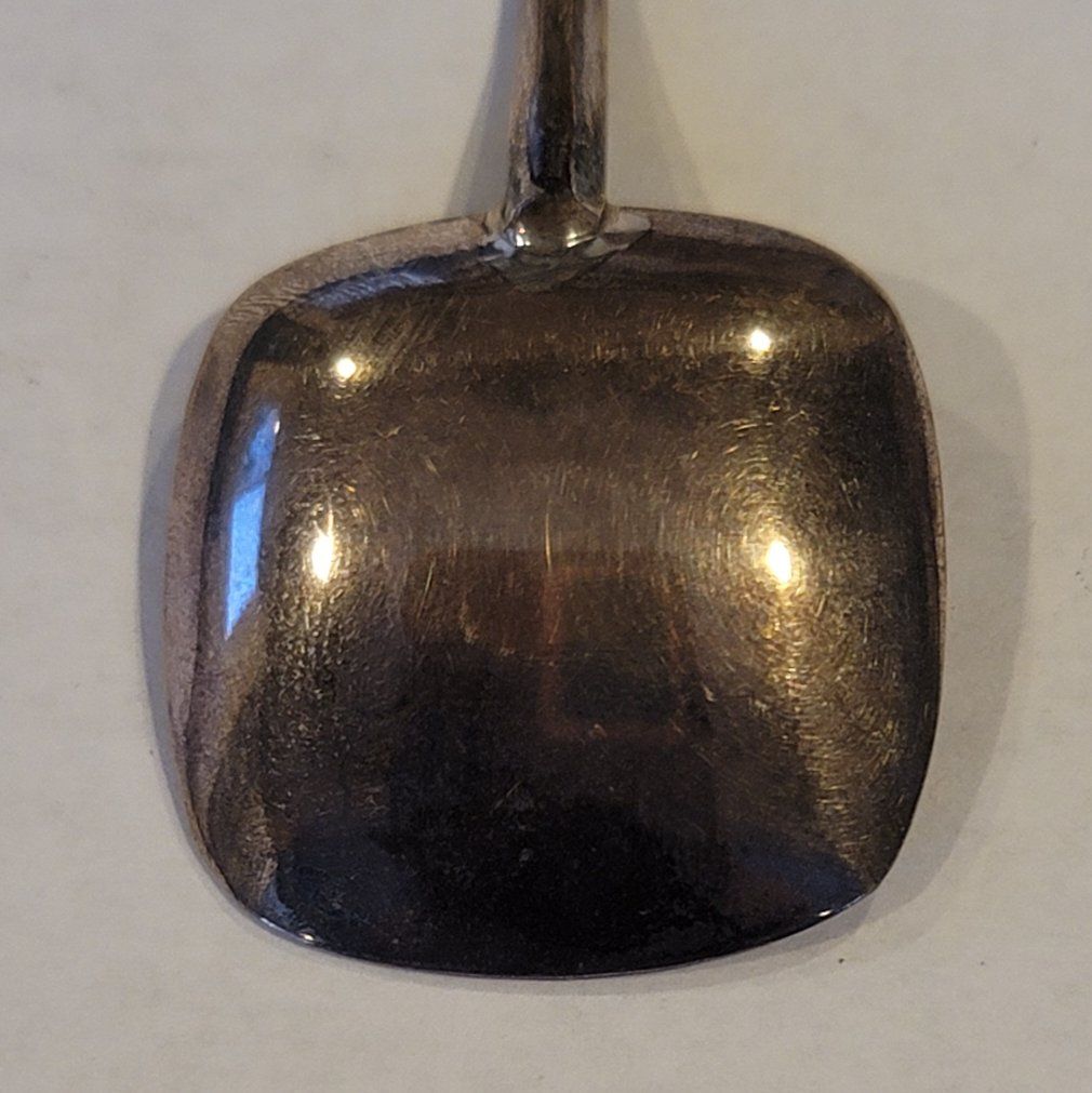Main image 5