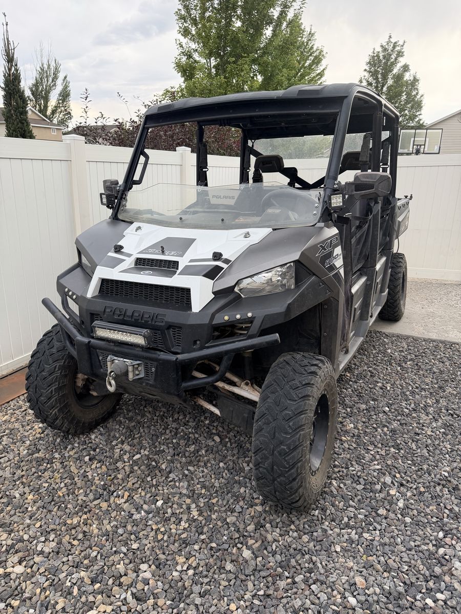 2016 Polaris Ranger XP 900 Crew UTV