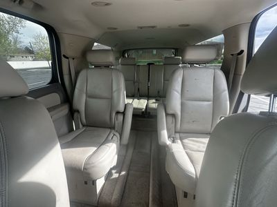 2010 GMC Yukon XL SLE