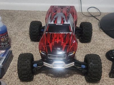 traxxas revo