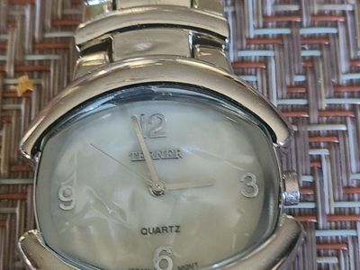 Bijoux Terner Quartz Women's Silver Tone Watch - Japan Movt