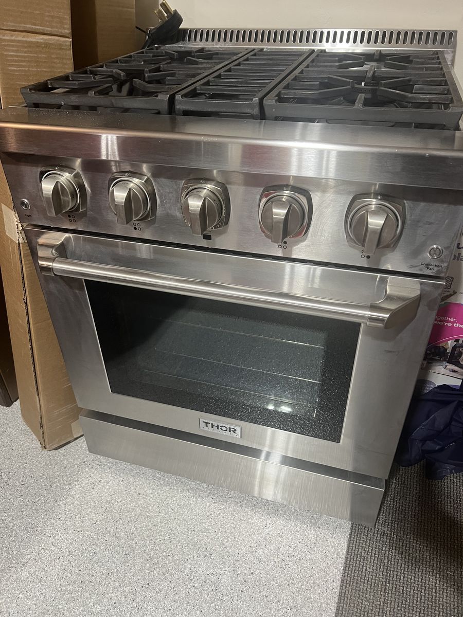 Thor Oven Range (Gas stove and  convection oven)