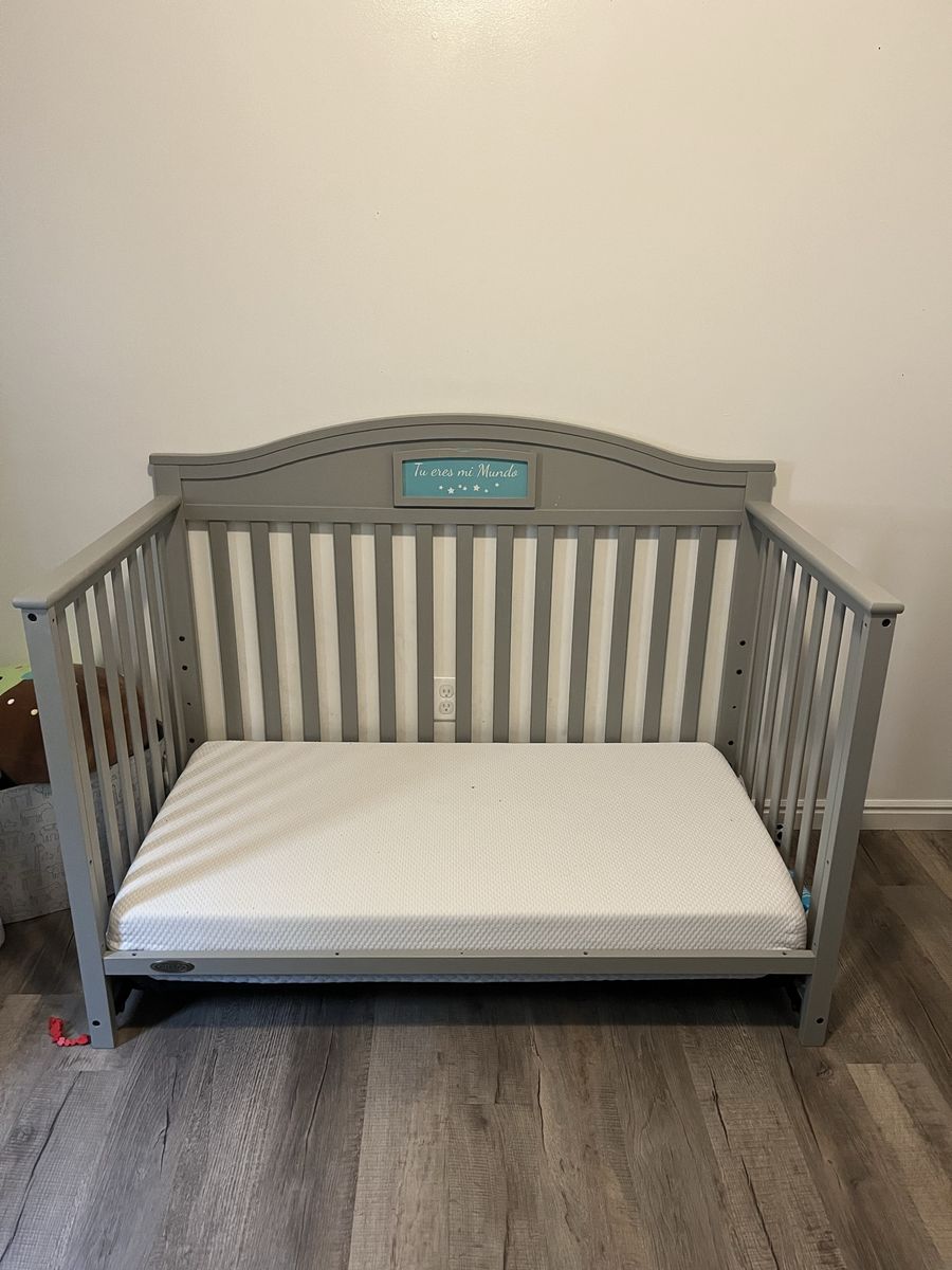 Baby crib for sale with mattress