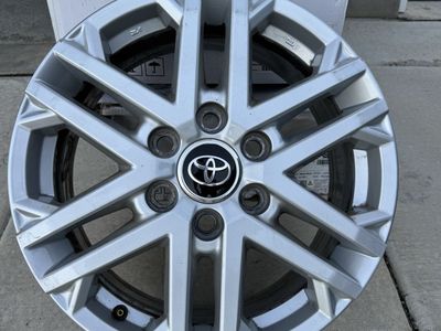 OEM 18" Wheels