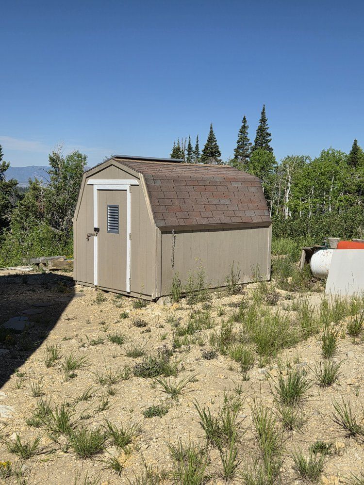 Main image 12