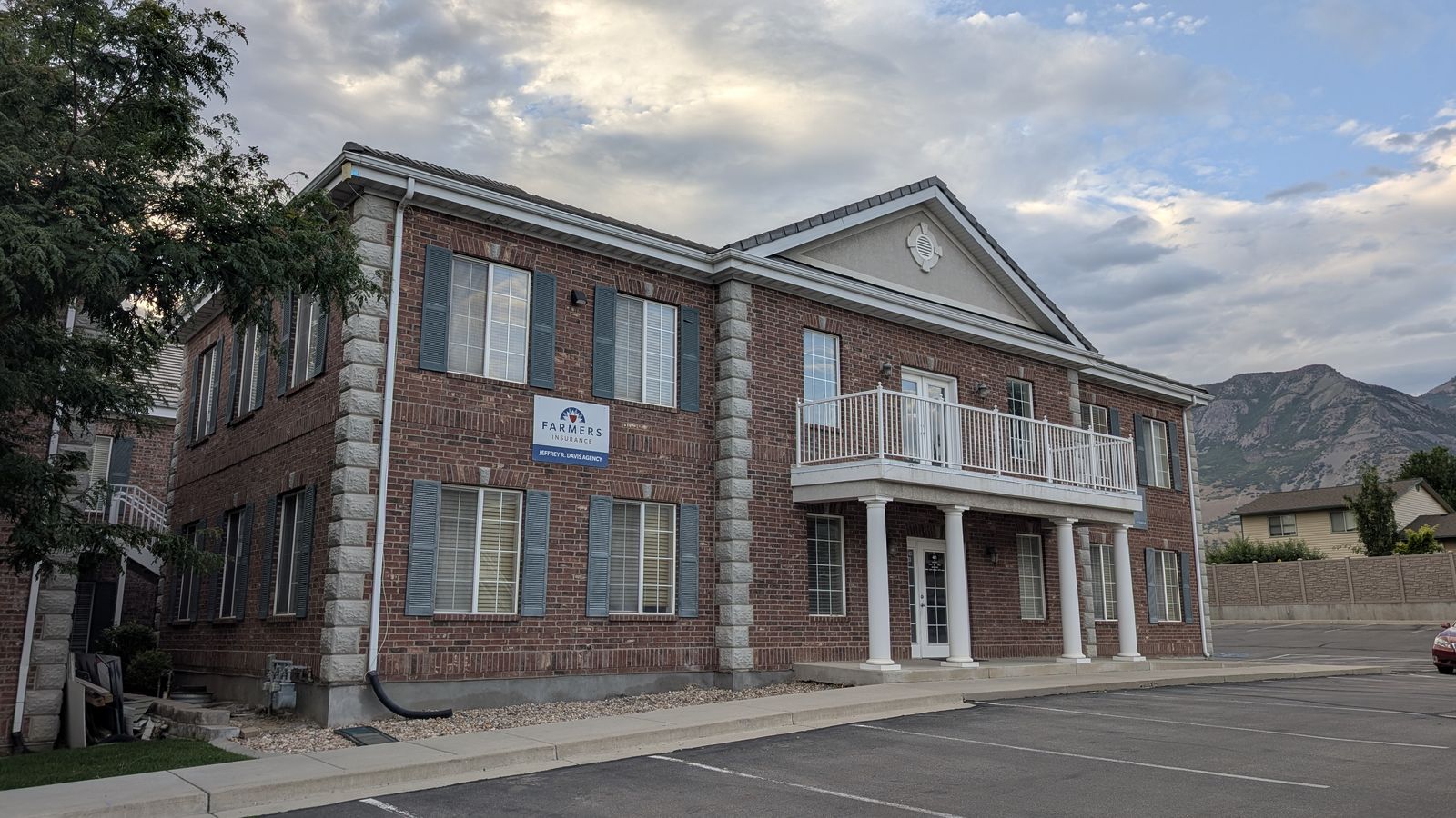 Pleasant Grove Office For Sale