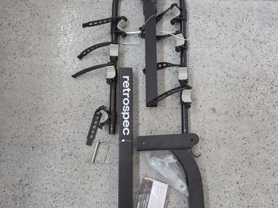 Retrospec Hitch-Mounted Bike Rack - 3-Bike Capacity, Black, Never Used