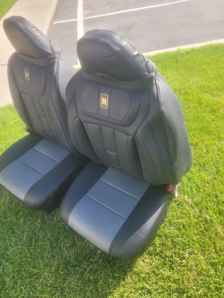 JEEP WRANGLER TJ OEM FEONT SEATS