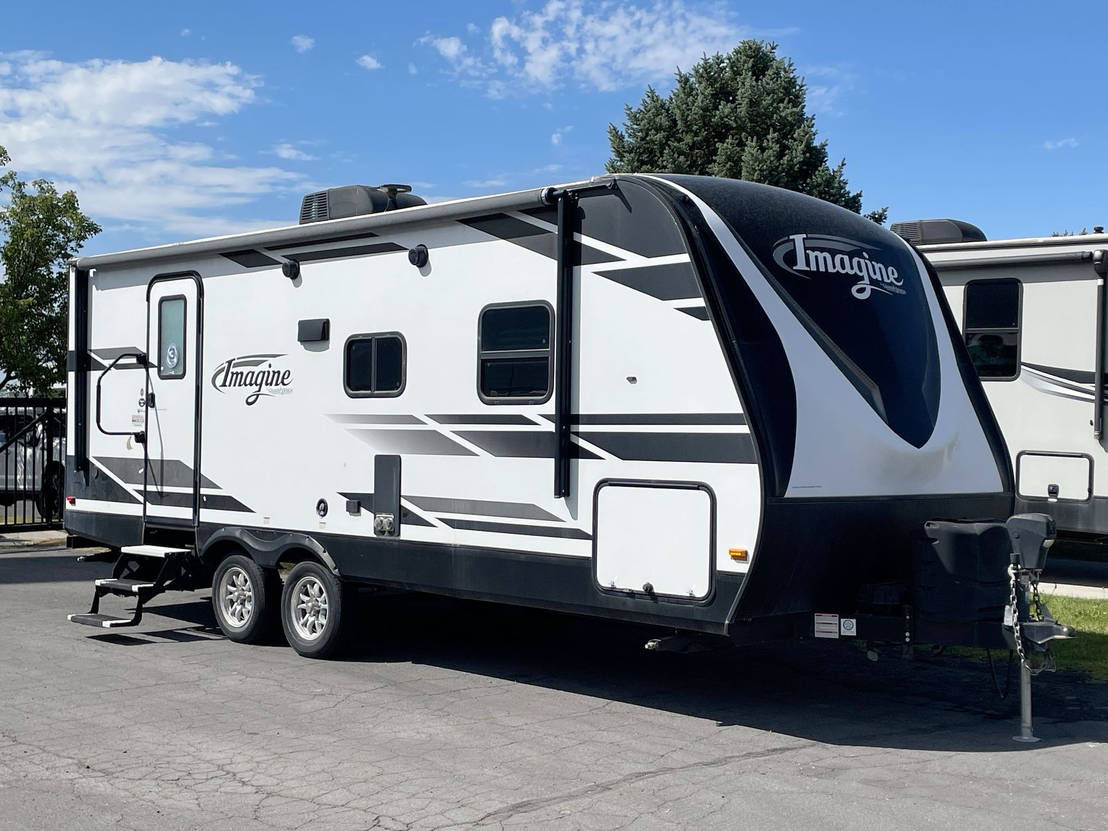 2019 GRAND DESIGN IMAGINE 2150RB