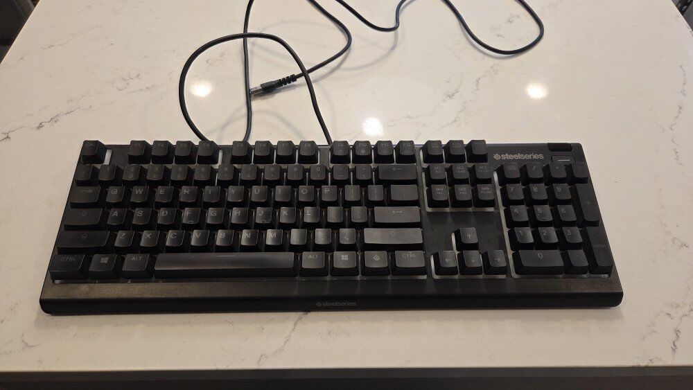 Steelseries Apex 3 RGB Gaming Keyboard