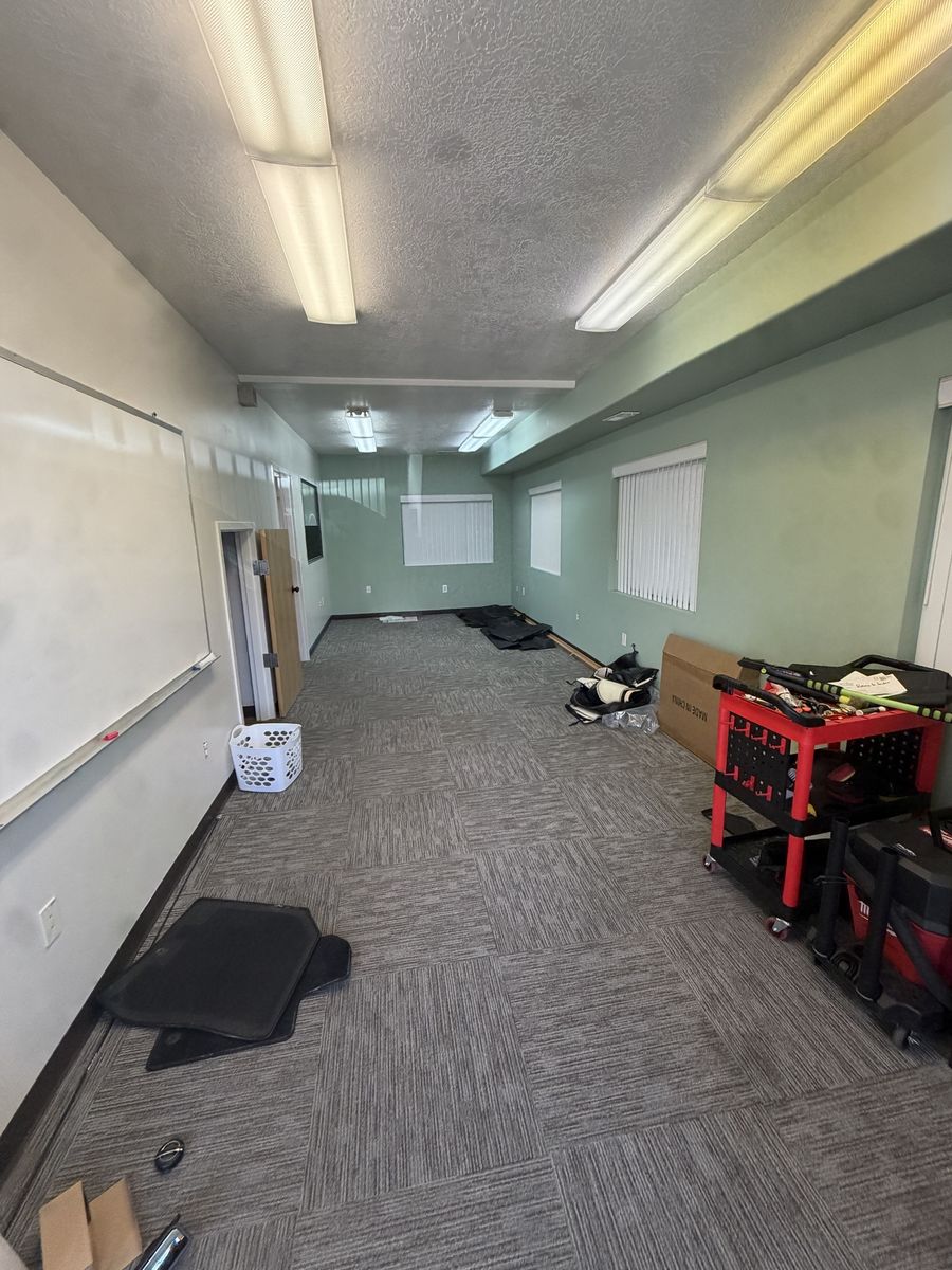 Main image 12