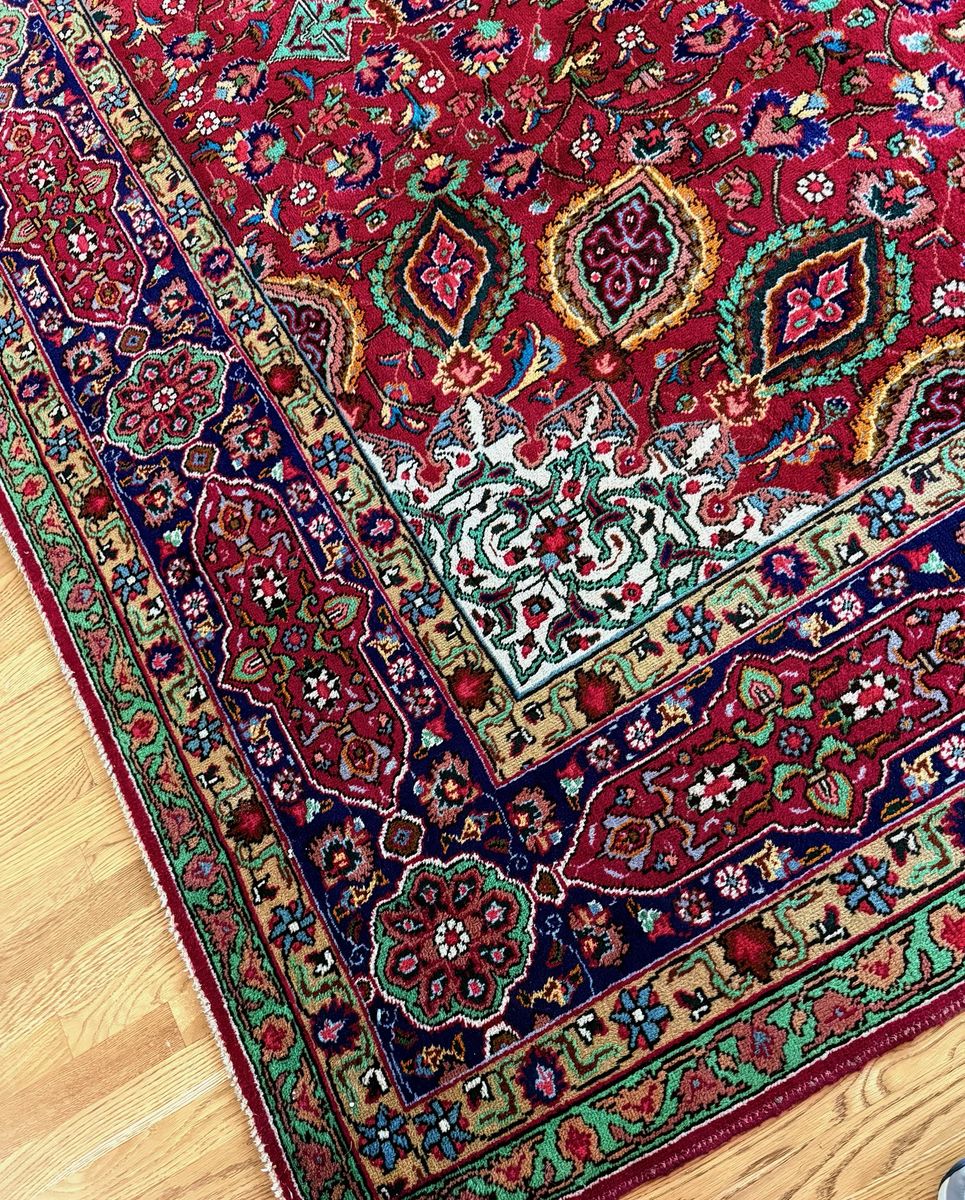 Beautiful, Extra Large Oriental Rug
