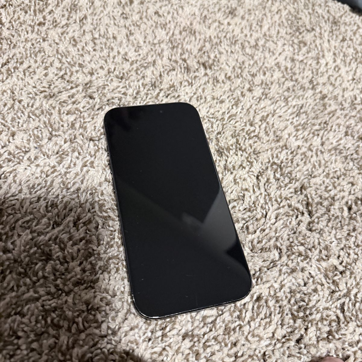 iPhone 16 Pro 128GB – Black Titanium - Unlocked
