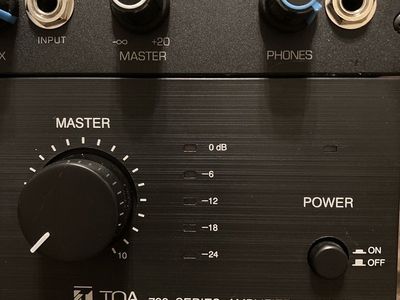 TOA A-712 120W 8 Input Mic Mixer Amp