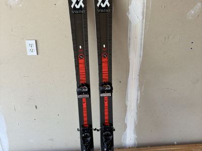 Volkl M5 Mantra Skis