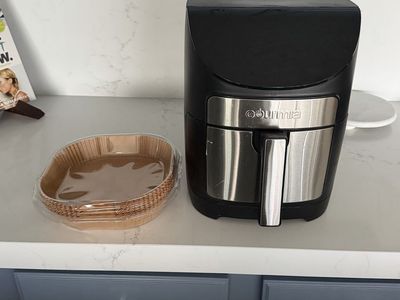 Gourmia Digital Air Fryer - Black & Stainless Steel, Compact Design, Works Great